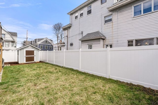 25 Fenwick St 2, Somerville, MA 02145