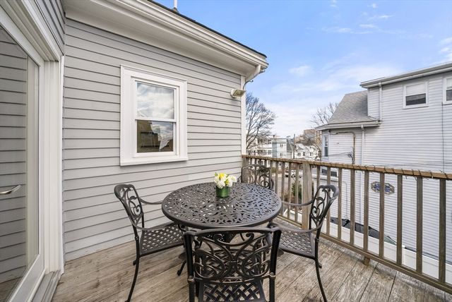 25 Fenwick St 2, Somerville, MA 02145