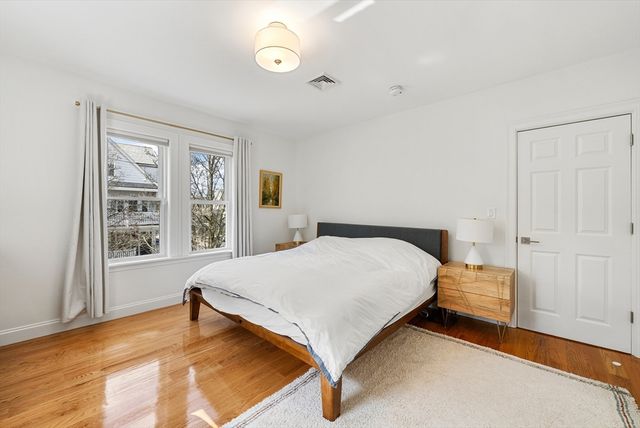 25 Fenwick St 2, Somerville, MA 02145