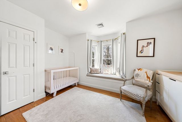 25 Fenwick St 2, Somerville, MA 02145