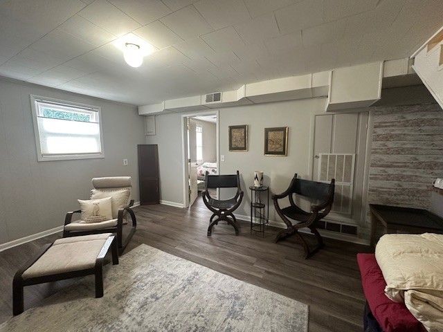 23 E Mountain Drive, Eureka Springs, AR 72632