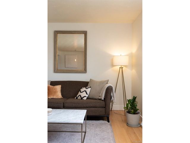 10600 E 23rd Ave, Aurora, CO 80010