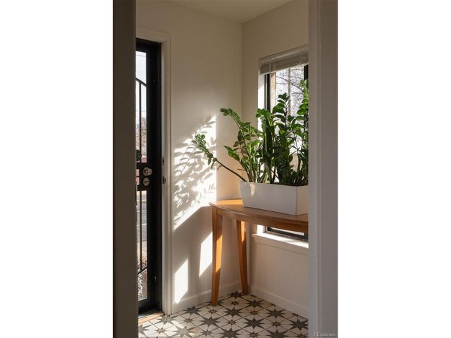 10600 E 23rd Ave, Aurora, CO 80010