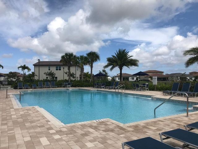 8951 Kingsmoor Way, Lake Worth, FL 33467