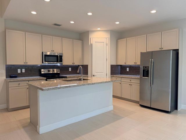 8951 Kingsmoor Way, Lake Worth, FL 33467