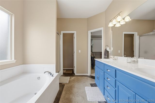 11724 S Vine Place, Jenks, OK 74037