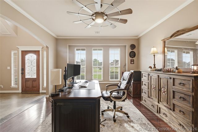 11724 S Vine Place, Jenks, OK 74037