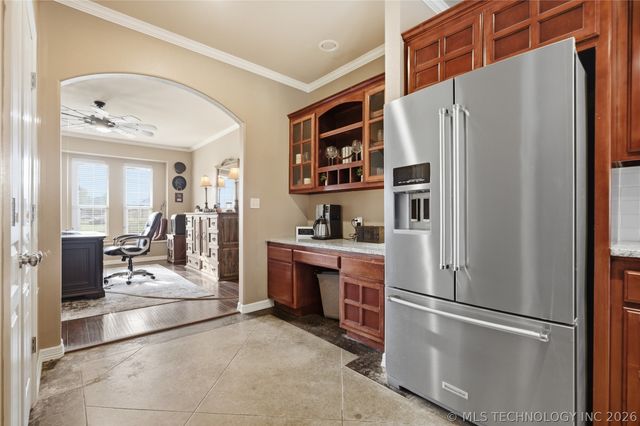 11724 S Vine Place, Jenks, OK 74037