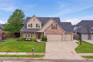 11724 S Vine Place, Jenks, OK 74037