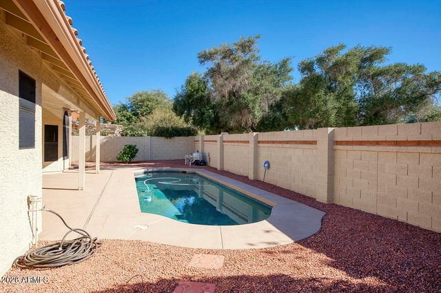 10941 W COTTONWOOD Lane, Avondale, AZ 85392