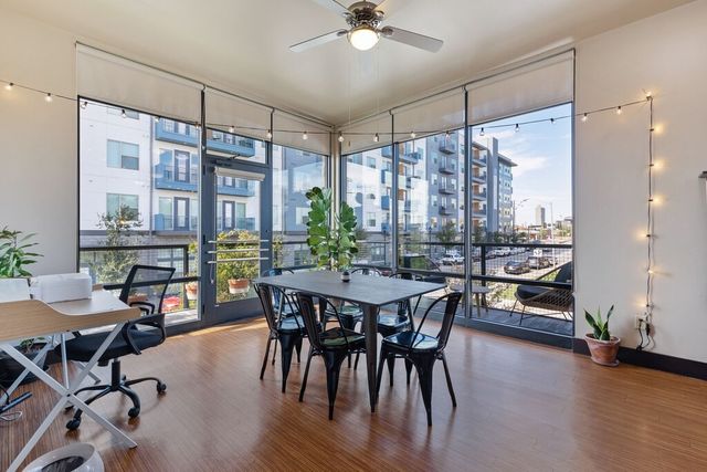 1125 S Jennings Avenue 201, Fort Worth, TX 76104