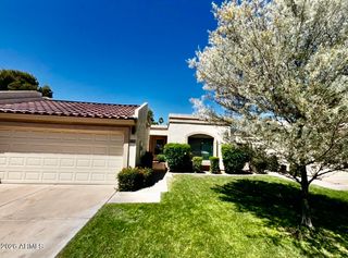 9734 W KERRY Lane, Peoria, AZ 85382
