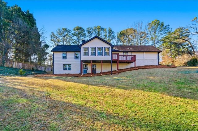 1715 Crestline Drive NE, Atlanta, GA 30345