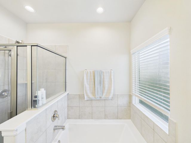 19834 Capri Shores Lane, Hockley, TX 77447