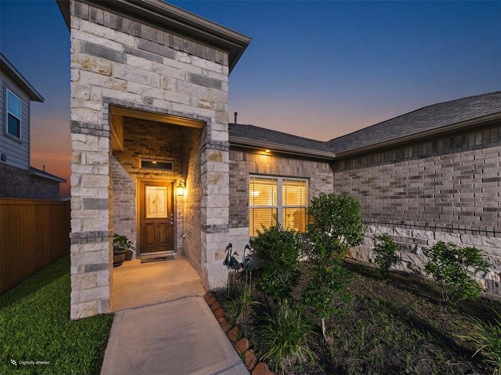 19834 Capri Shores Lane, Hockley, TX 77447