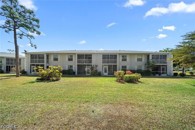 7068 Nantucket CIR 7, North Fort Myers, FL 33917
