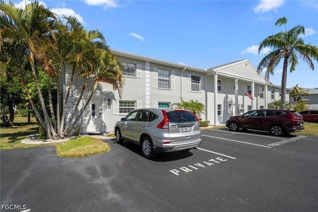 7068 Nantucket CIR 7, North Fort Myers, FL 33917