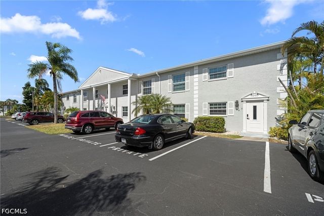 7068 Nantucket CIR 7, North Fort Myers, FL 33917
