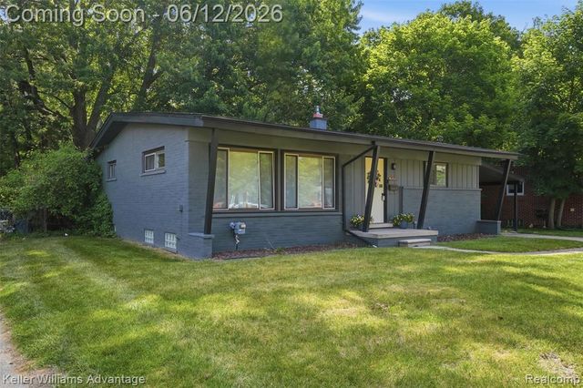 20250 Brentwood Street, Livonia, MI 48152