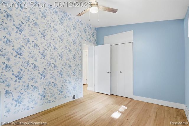 20250 Brentwood Street, Livonia, MI 48152