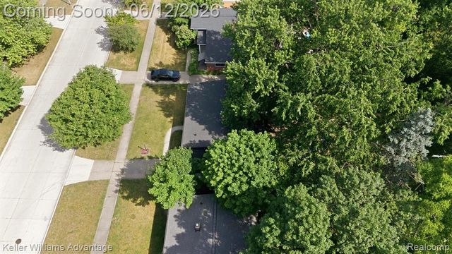 20250 Brentwood Street, Livonia, MI 48152