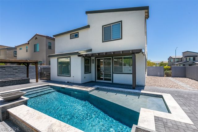 6915 Fordham Creek Street, North Las Vegas, NV 89084