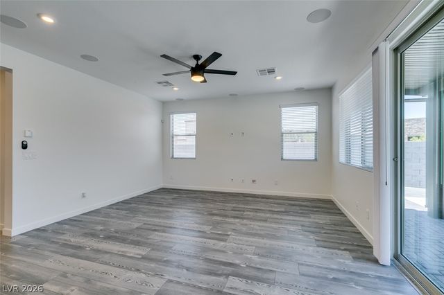 6915 Fordham Creek Street, North Las Vegas, NV 89084