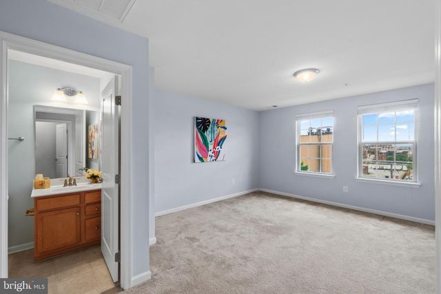 902 S MACON ST, Baltimore, MD 21224