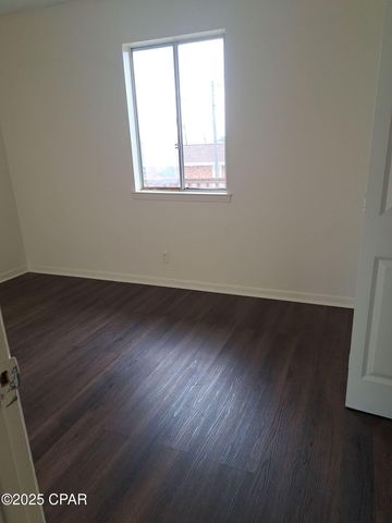 3704 E 11th Street C, Panama City, FL 32401