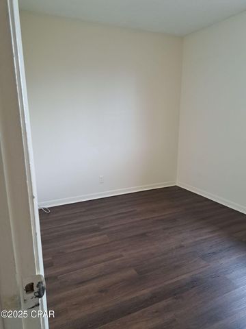 3704 E 11th Street C, Panama City, FL 32401