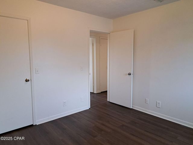 3704 E 11th Street C, Panama City, FL 32401