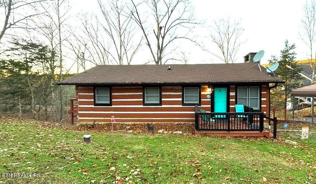 1129 Peninsula Rd, Sevierville, TN 37876