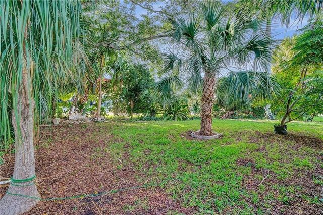 2206 SE 14TH Street, Pompano Beach, FL 33062