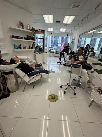 Undisclosed Address, Bay Harbor Islands, FL 33154