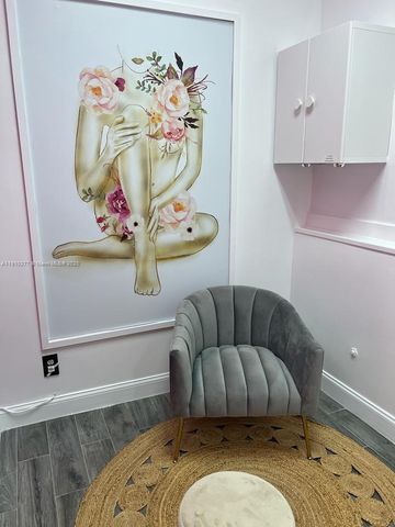 Undisclosed Address, Bay Harbor Islands, FL 33154