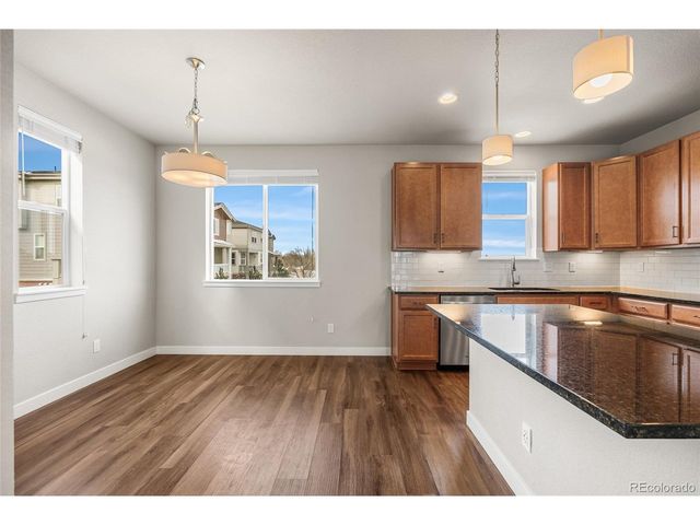 2372 S Scranton St, Aurora, CO 80014