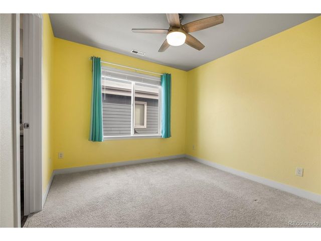 2372 S Scranton St, Aurora, CO 80014