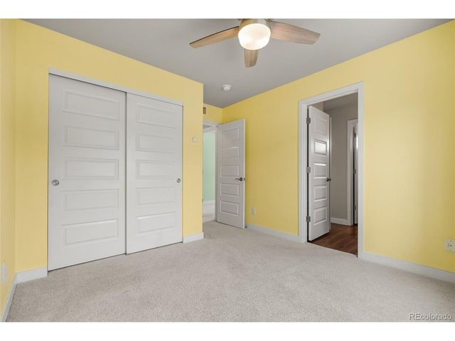 2372 S Scranton St, Aurora, CO 80014