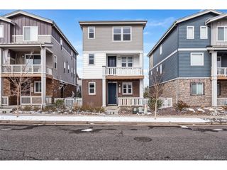 2372 S Scranton St, Aurora, CO 80014