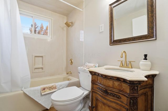 3814 Clime Road, Columbus, OH 43228