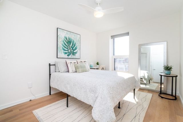 78 Fort Avenue 78, Boston, MA 02119