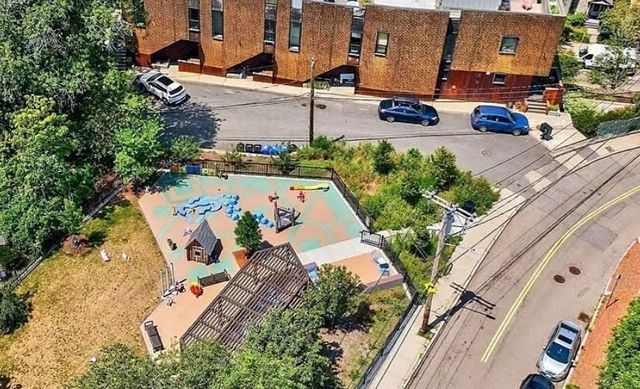 78 Fort Avenue 78, Boston, MA 02119