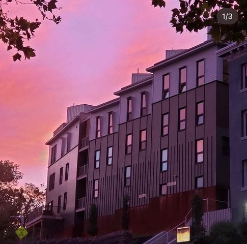 78 Fort Avenue 78, Boston, MA 02119