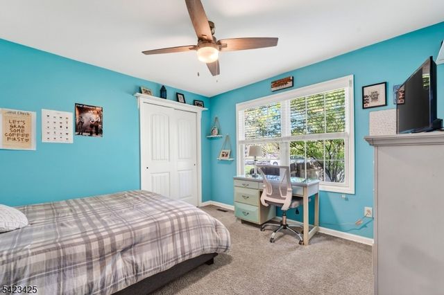 319 New Amwell Rd, Hillsborough Twp., NJ 08844