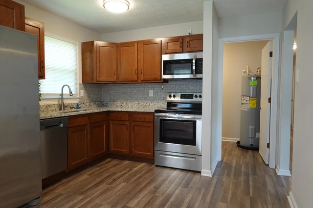 207 Westmoreland Court, Georgetown, KY 40324