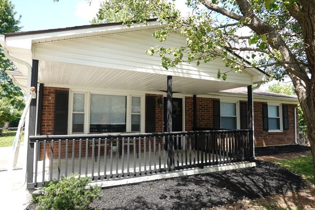 207 Westmoreland Court, Georgetown, KY 40324