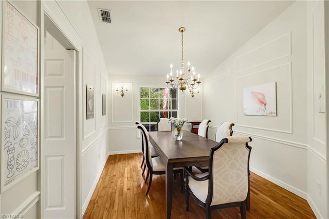 494 Chatham CIR, Naples, FL 34110
