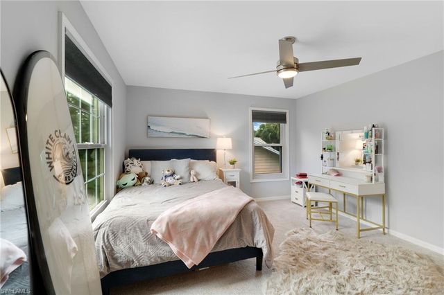 494 Chatham CIR, Naples, FL 34110