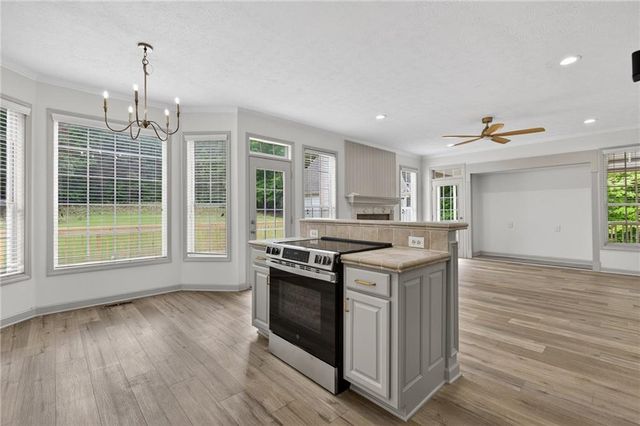 1146 Mann Road, Douglasville, GA 30134