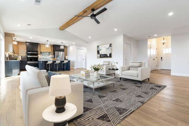 81 Hallies Way, Somerset, KY 42503